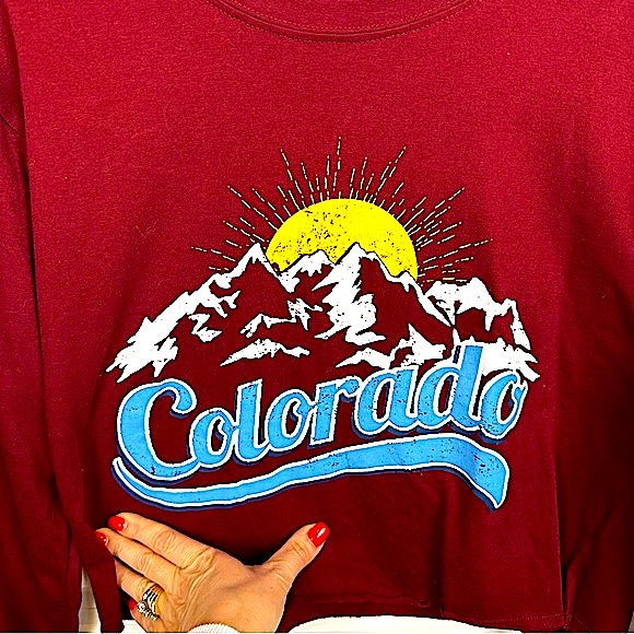 NWT Messy Bun Just Chillin Long Sleeve Colorado Crop in Burgundy Wine Color Sz S - Picture 10 of 16